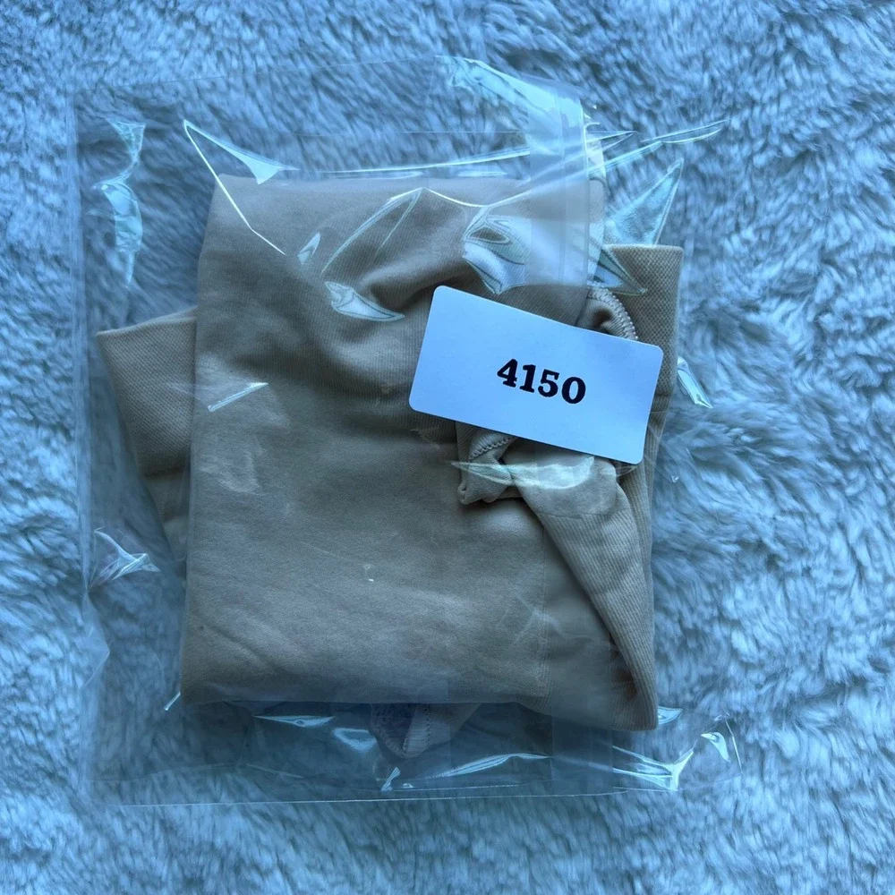 SKIMS Women's Sculpting High Waist Thong Sand Beige Shapewear Size Small NWOT